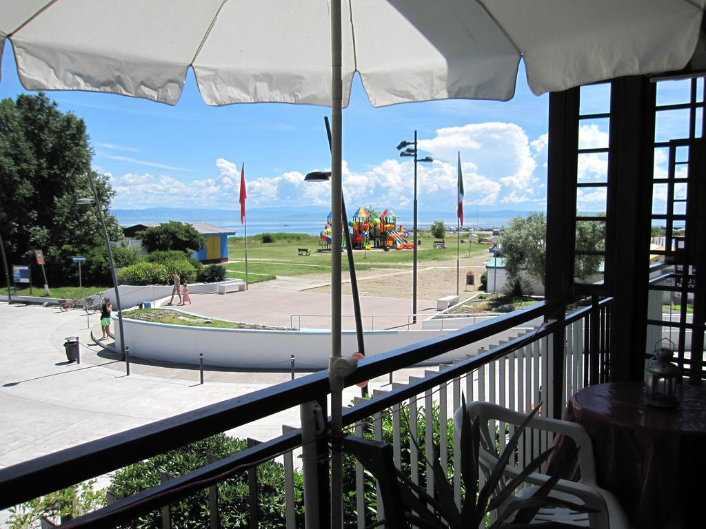 Appartamento Vistamare กราโด ภายนอก รูปภาพ